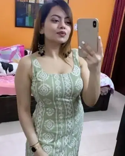 Call Girl in Hathras