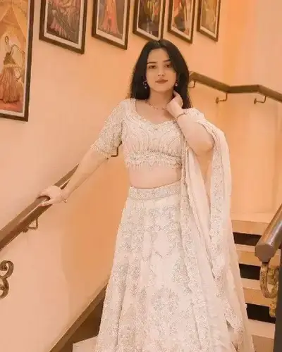 Escort Service In Hathras